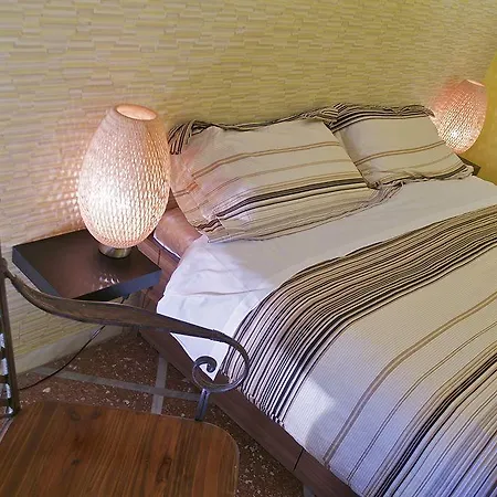 Bed & Breakfast Bb Danilo Řím